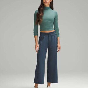 Lululemon Ribbed Softstreme Mid-Rise Wide-Leg Cropped Pant 25"